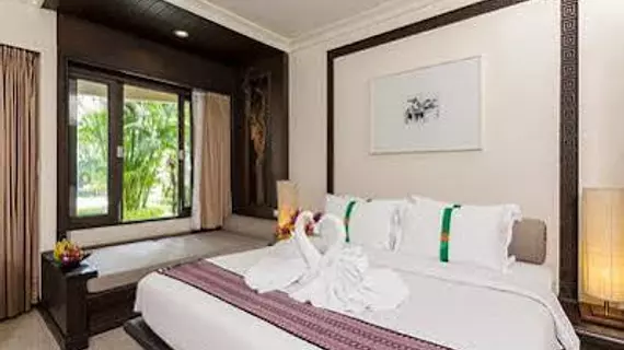 Thara Patong Beach Resort & Spa | Phuket (ve civarı) - Thalang