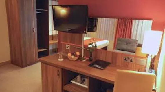 Ramada Hounslow - Heathrow East | Londra (ve civarı) - Hounslow