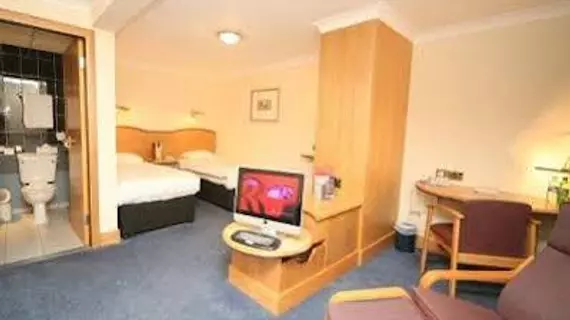 Ramada Birmingham/Sutton Coldfield | West Midlands (ilçe) - Birmingham (ve civarı) - Sutton Coldfield