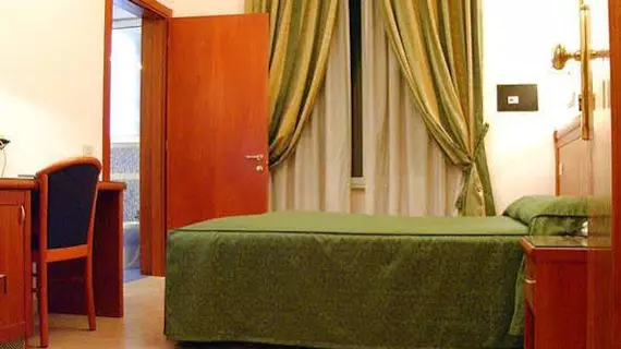 Hotel Philia | Lazio - Roma (ve civarı) - Roma Kent Merkezi - Rione XVIII Castro Pretorio