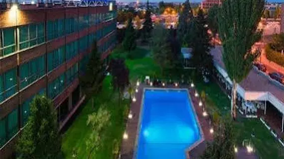 Melia Barajas | Madrid Özerk Topluluğu - Madrid (ve civarı) - Madrid