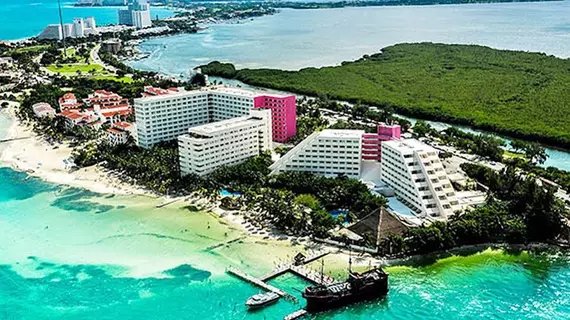 Grand Oasis Palm All Inclusive | Quintana Roo - Benito Juárez - Cancun (ve civarı) - Oteller Bölgesi - Avenida Kukulkan