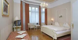 Hotel Pension Baronesse | Vienna (eyalet) - Viyana