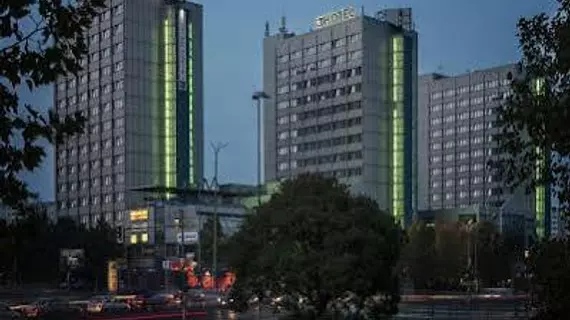 City Hotel Berlin East | Berlin (ve civarı) - Lichtenberg - Hohenschoenhausen