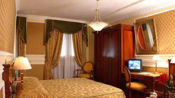 Hotel Champagne Garden | Lazio - Roma (ve civarı) - Roma Kent Merkezi - Rione XVIII Castro Pretorio