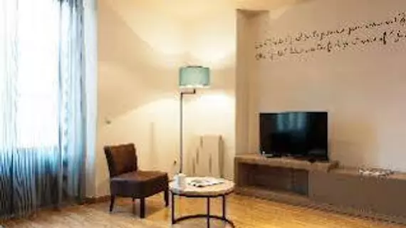 MH Apartments Guell | Katalonya - Barselona (ve civarı) - Ciutat Vella - El Raval