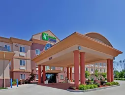 HOLIDAY INN EXPRESS WARRENTON | Missouri - Warrenton (ve civarı) - Warrenton