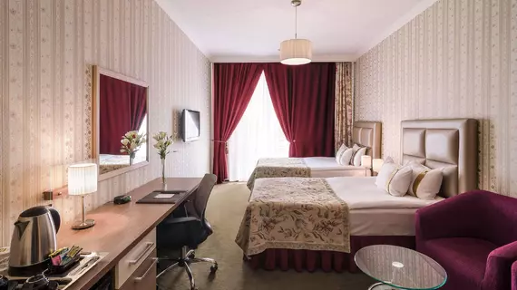 Flowers Hotel | Kişinev