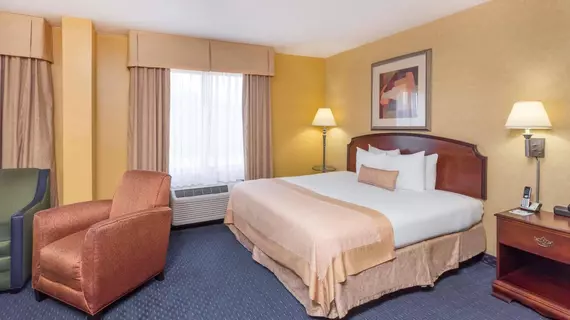 Wingate by Wyndham Greenville Airport | Güney Karolayna - Greenville - Spartanburg (ve civarı) - Greenville