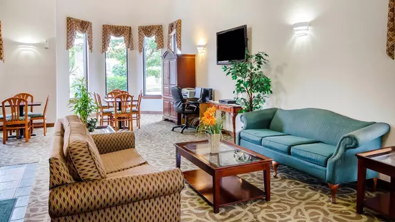 Baymont Inn and Suites Winchester | Kentucky - Lexington (ve civarı) - Winchester