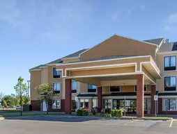 Comfort Inn and Suites Norman | Oklahoma - Oklahoma City (ve civarı) - Norman