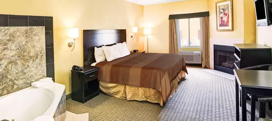 Days Inn & Suites Downtown Gatlinburg Parkway | Tennessee - Gatlinburg - Pigeon Forge (ve civarı) - Gatlinburg