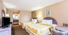 Days Inn Franklin | Tennessee - Nashville-Davidson - Nashville (ve civarı) - Franklin