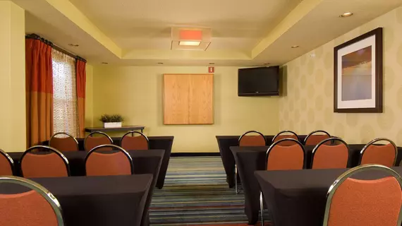 Fairfield Inn & Suites by Marriott Orlando Lake Buena Vista | Florida - Orlando (ve civarı) - Lake Buena Vista North