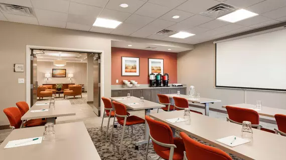 Homewood Suites by Hilton Gateway Hills Nashua | New Hampshire - Manchester (ve civarı) - Nashua