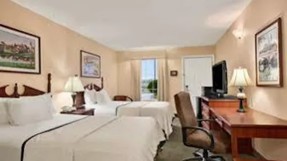 Baymont Inn & Suites - Cleveland | Tennessee - Chattanooga (ve civarı) - Cleveland