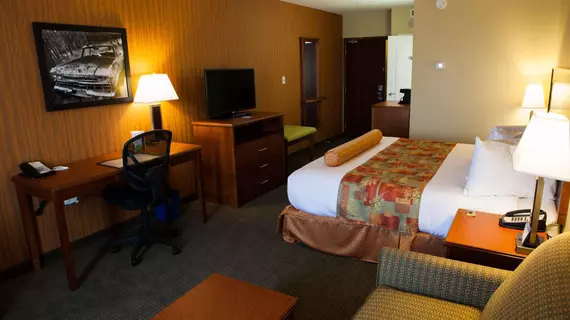 Best Western Plus Service Inn & Suites | Alberta - Lethbridge (ve civarı) - Lethbridge