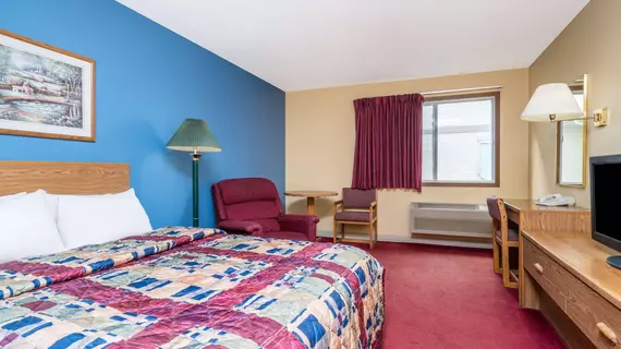 Days Inn Eau Claire West | Wisconsin - Eau Claire (ve civarı) - Eau Claire