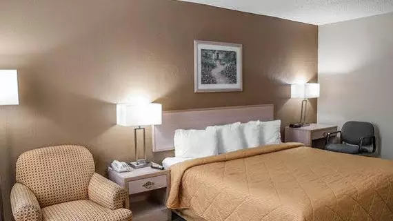 Quality Inn Near Six Flags St. Louis | Missouri - St. Louis (ve civarı) - Pacific