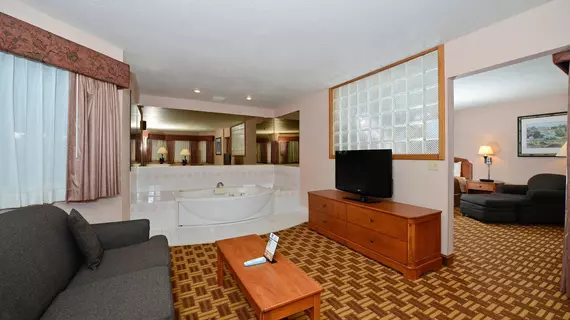 Best Western Harbour Pointe Lakefront | Michigan - St Ignace