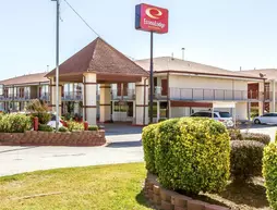 Econo Lodge Inn & Suites Near Bricktown | Oklahoma - Oklahoma City (ve civarı) - Oklahoma - Oklahoma City Merkezi