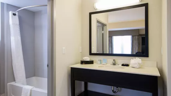 Hampton Inn & Suites DuPont | Washington - Tacoma (ve civarı) - Dupont