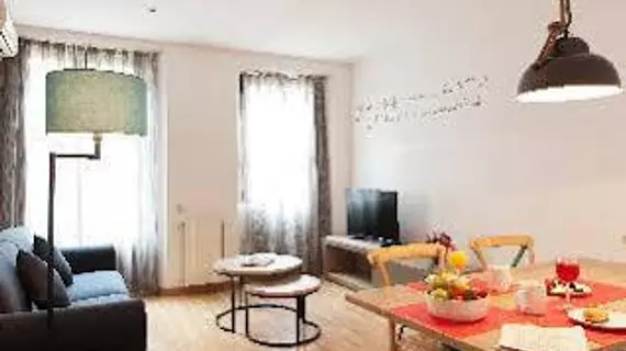 MH Apartments Guell | Katalonya - Barselona (ve civarı) - Ciutat Vella - El Raval