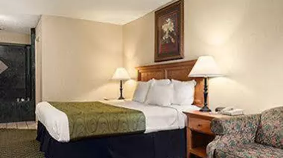 Days Inn and Suites Stuttgart | Arkansas - Hazen (ve civarı) - Stuttgart