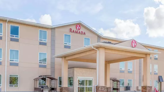 Ramada Carlyle | Saskatchewan - Carlyle