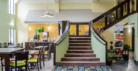 Quality Inn & Suites Medina | Ohio - Summit İlçesi - Akron (ve civarı) - Medina