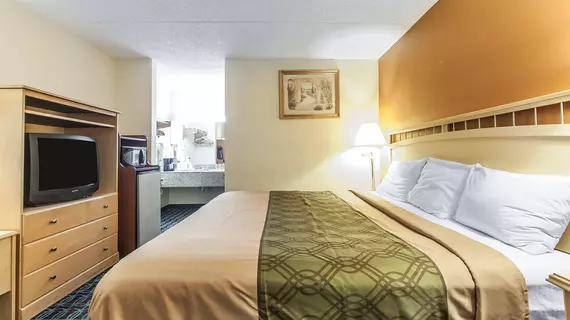 Econo Lodge Chattanooga | Tennessee - Chattanooga (ve civarı) - Chattanooga - Tyner