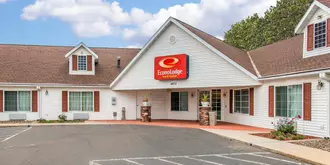 Econo Lodge Inn & Suites Eau Claire