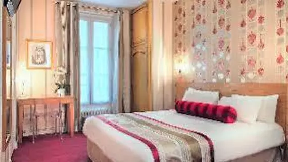 Romance Malesherbes by Patrick Hayat | Ile-de-France - Paris - 17th Arrondissement - Batignolles