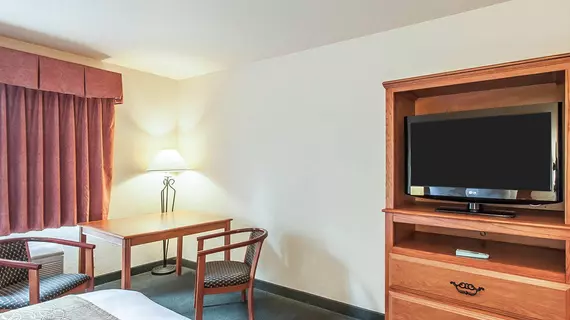 Comfort Inn & Suites Tualatin | Oregon - Portland (ve civarı) - Tualatin