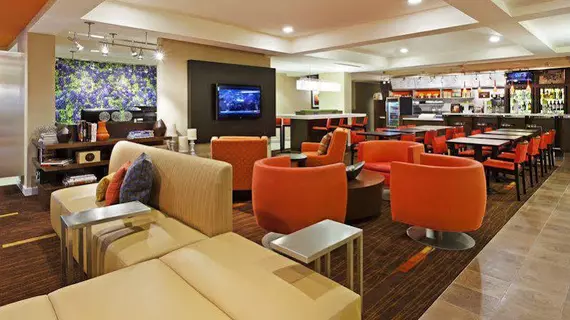 Courtyard by Marriott San Antonio Airport/North Star Mall | Teksas - San Antonio (ve civarı) - San Antonio - Kuzey San Antonio - SAT Havalimanı