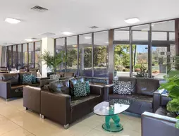 BEST WESTERN PLUS Garden City Hotel | Avustralya Başkent Bölgesi - Tuggeranong - Kanberra (ve civarı) - Narrabundah