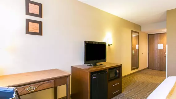 Comfort Inn Sedalia Station | Missouri - Clinton - Sedalia