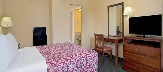 Days Inn Alexandria South | Virginia - İskenderiye - Huntington