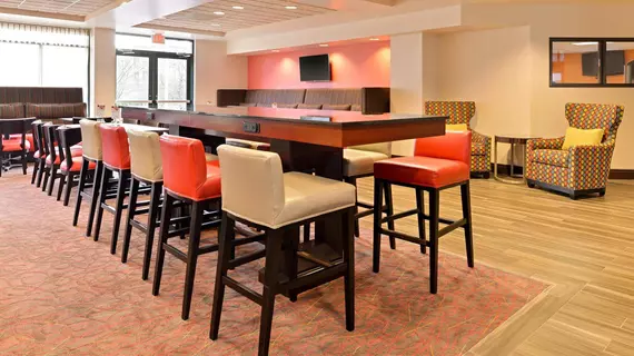 Holiday Inn Express Portland West/Hillsboro | Oregon - Portland (ve civarı) - Hillsboro