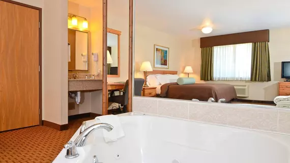 Best Western Wittenberg Inn | Wisconsin - Wausau (ve civarı) - Wittenberg