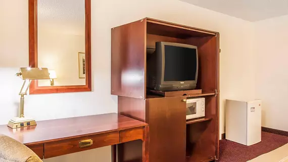 Rodeway Inn and Suites Portland | Oregon - Portland (ve civarı) - Portland