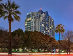 Hilton Los Angeles North-Glendale & Executive Meeting Center | Kaliforniya - Los Angeles County - Glendale