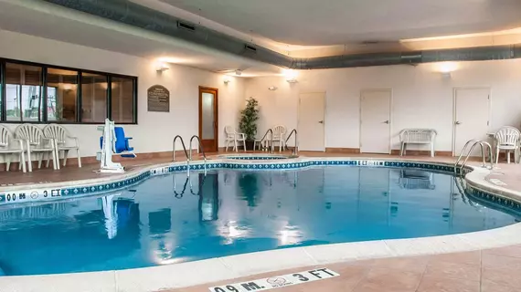 Comfort Inn Near Six Flags St. Louis | Missouri - St. Louis (ve civarı) - Pacific