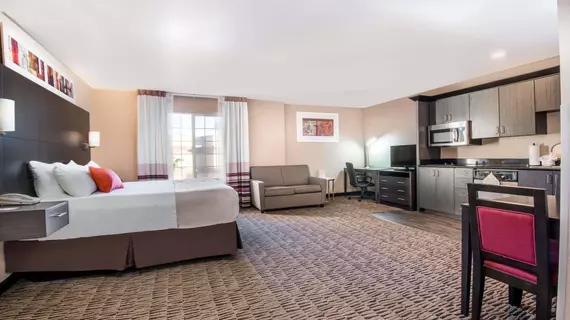 Hawthorn Suites by Wyndham Las Vegas/Henderson | Nevada - Clark County - Las Vegas (ve civarı) - Henderson