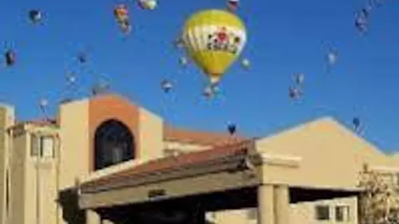 Holiday Inn Express Hotel & Suites Albuquerque - North Balloon Fiesta Park | New Mexico - Albuquerque (ve civarı) - Albuquerque