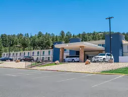 Quality Inn & Suites Ruidoso | New Mexico - Ruidoso (ve civarı) - Ruidoso