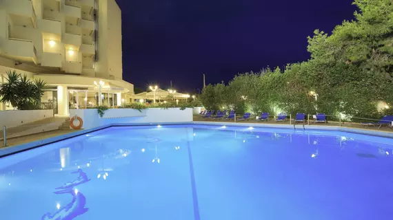 Fenix Hotel | Attica - Glyfada