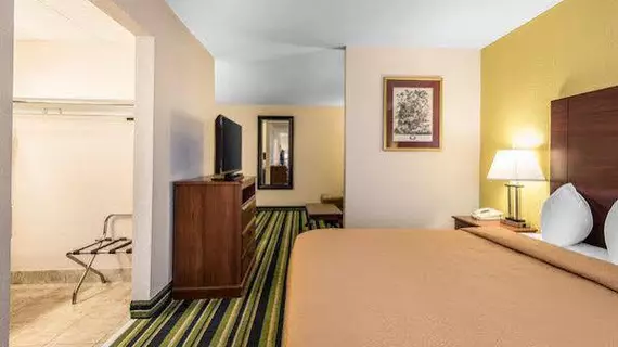 Quality Suites Airport Kansas City | Missouri - Kansas City (ve civarı) - Kansas