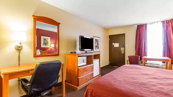 Quality Inn Millington | Tennessee - Memphis (ve civarı) - Millington