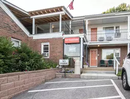 Econo Lodge Inn & Suites | New Hampshire - Laconia (ve civarı) - Tilton